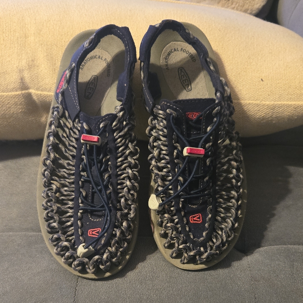 KEEN Kids' Black and Tan Water Shoes